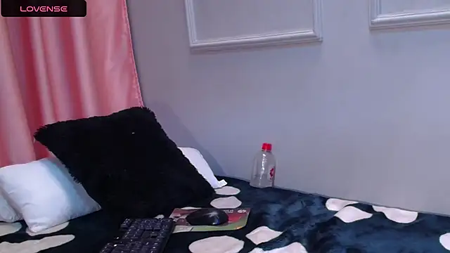 monsterholes' Live XXX Chat