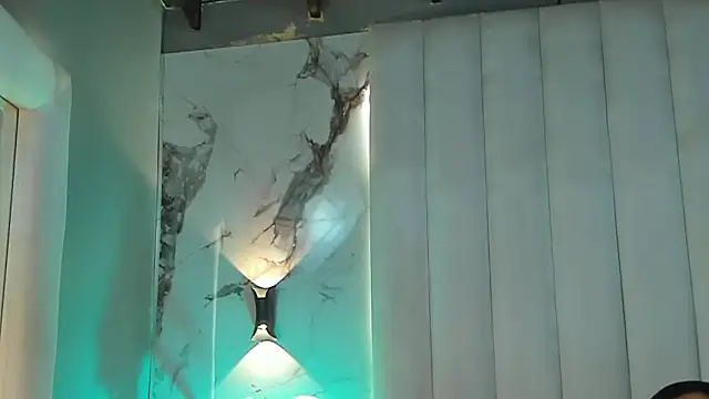 Czat XXX na żywo – ZaraKnox