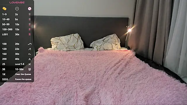 jesssicamooon: онлайн-секс-чат