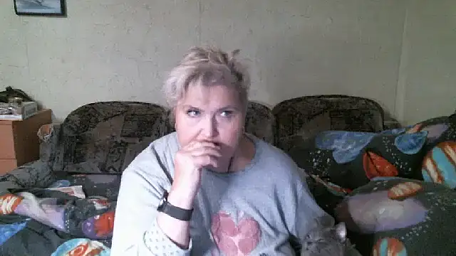 Lana555 লাইভ XXX চ্যাট