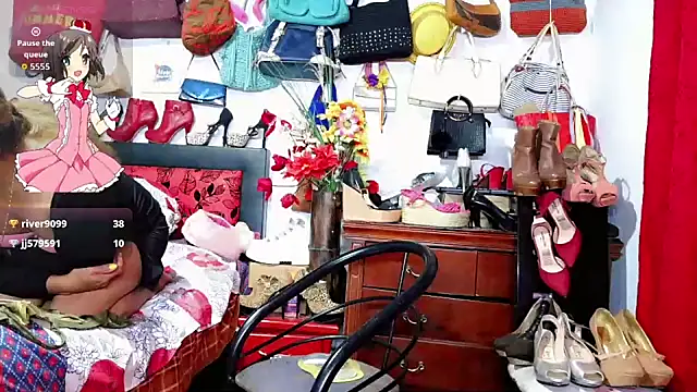 Xiaraa26 Adlı Modelin Canlı XXX Sohbeti