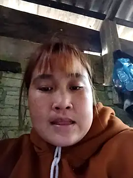 -myaa- Adlı Modelin Canlı XXX Sohbeti