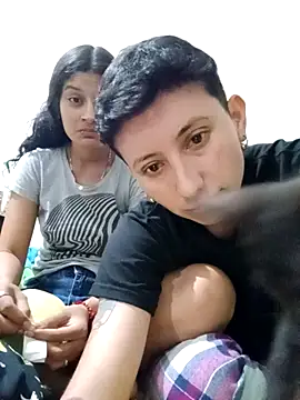 Mei_and_Gaby: απευθείας συνομιλία ΧΧΧ