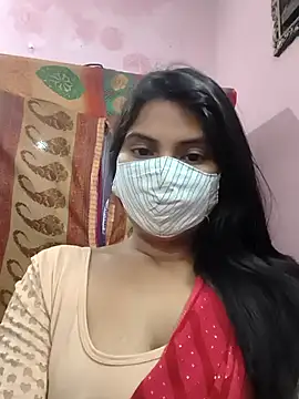 Miss_Aayushi 即時 XXX 聊天