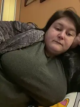 CassieLazy Adlı Modelin Canlı XXX Sohbeti