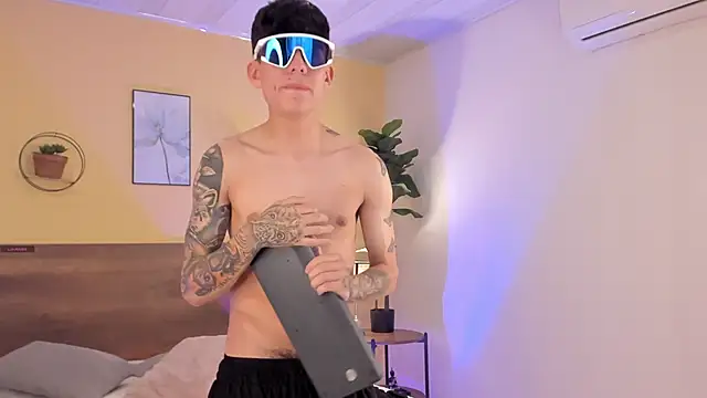 Angel_eros_ Webcam show