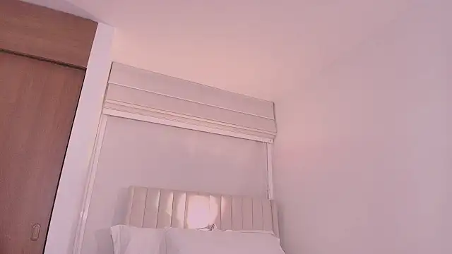 ArianaReynoldss 라이브 XXX 채팅