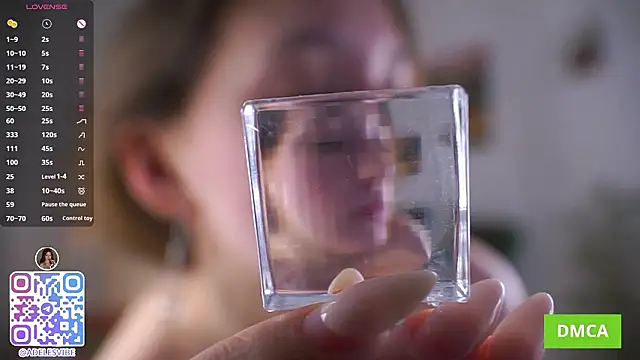 Adeles_vibes Chat XXX live