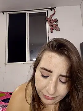 isabella_lovem 现场XXX聊天