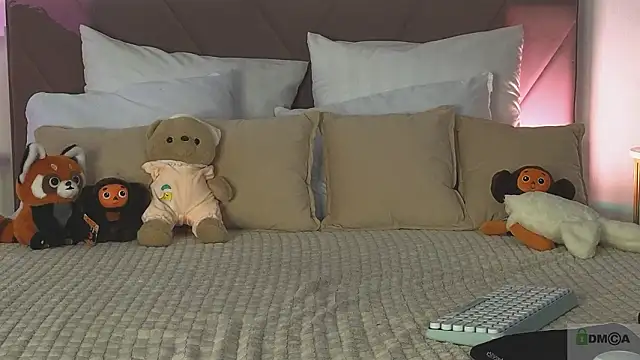 Nicole_Broown_ Chat XXX live