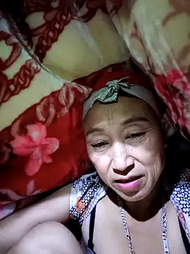 Ami-su Pertunjukan Webcam