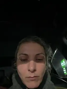 cumguzzler143n Webbikameraesitys