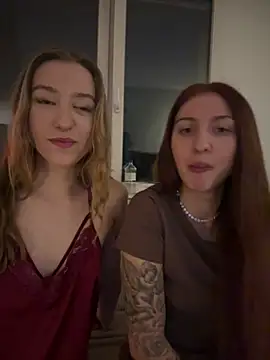 Show modela romyxxs na web-kameri