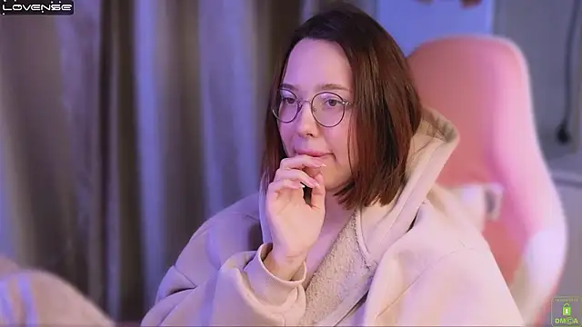 XXX chat uživo modela Airyhill