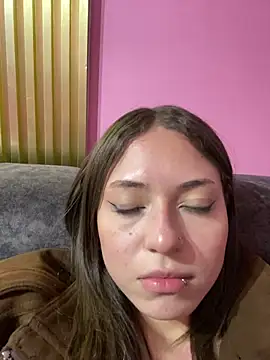 PrettyAmber Chat XXX in diretta