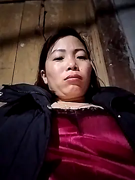 Czat XXX na żywo – Ella-aa