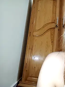 Webkamerová show indilasixeey