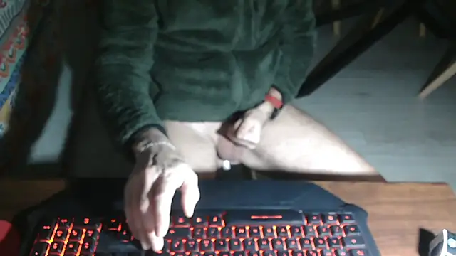 Czat XXX na żywo – Adri_gard