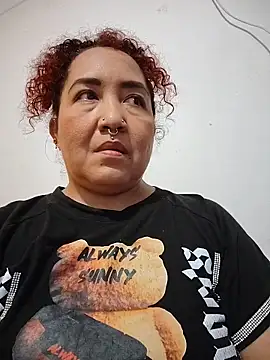 Czat XXX na żywo – CurvyHeat