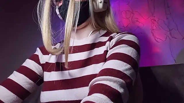 DanaWard – Naživo XXX chat