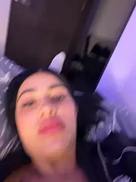 AlannaEvons Chat XXX in diretta