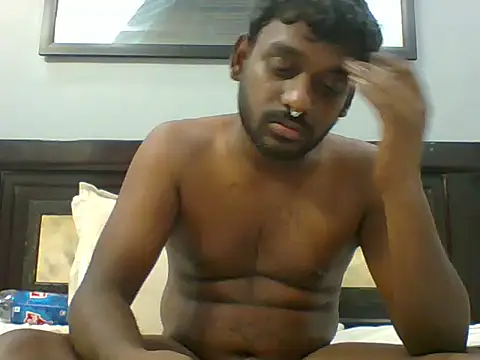 Slavebottombdsm09 Adlı Modelin Canlı XXX Sohbeti