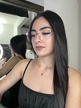 IslaCole Live XXX-chat