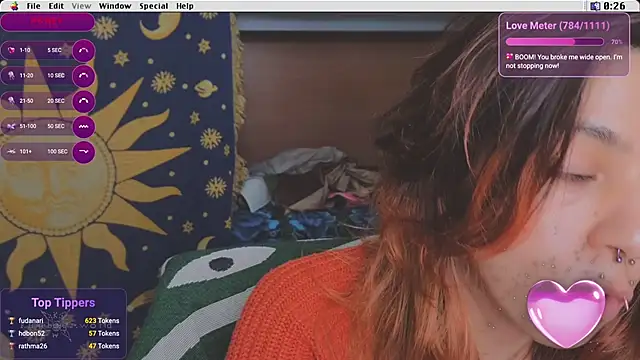 kuntboyzworld Chat XXX live