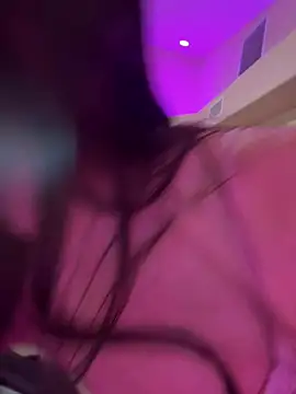 Онлайн чат XXX KarissaChantelle