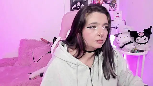 دردشة Sachi_Meow الجنسية المباشرة