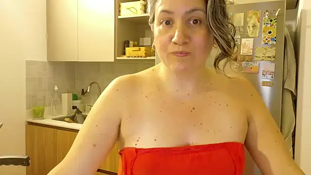 AVRAKEHDABRA live XXX chat