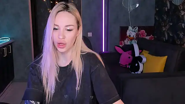 Živý XXX chat Blckmirrorr