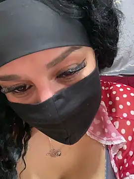 mari_layali – Naživo XXX chat