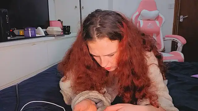 Chat +18 de ENGLISHEMILY_69 ao vivo