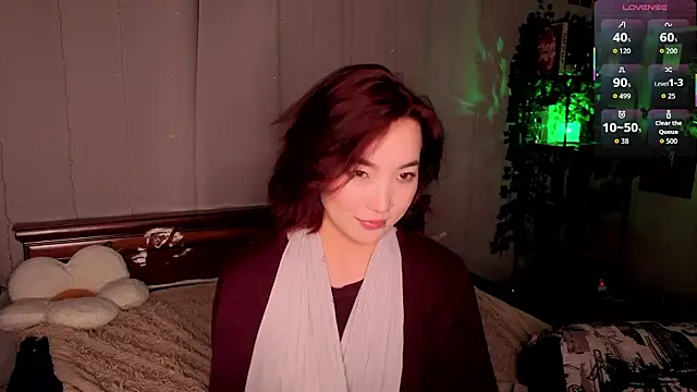 OdetteBiddy: онлайн-секс-чат