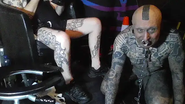 Show modela object857 na web-kameri