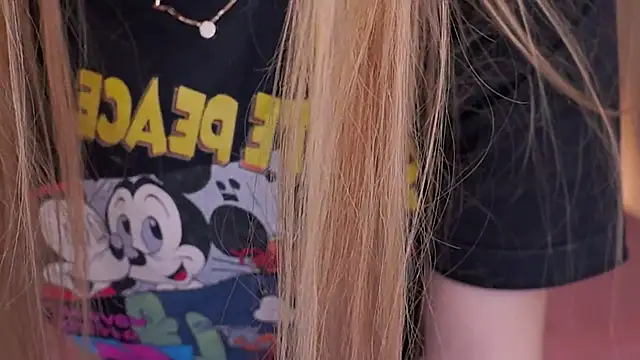 GabriellaJassのライブXXXチャット