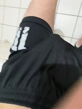 19yobigdick 现场XXX聊天