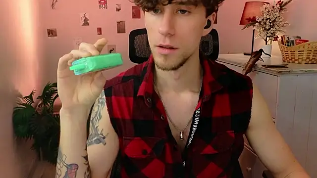 Chat +18 de mark_caron ao vivo