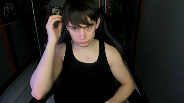 Chat +18 de AlejandroEllias ao vivo