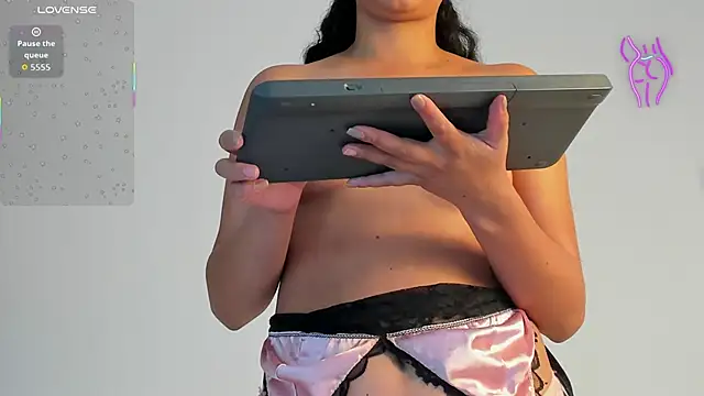 ErisEvaのライブXXXチャット