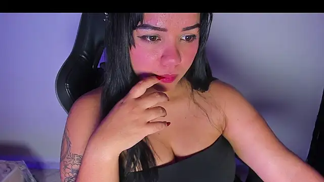 _camilaa: вебкам-шоу