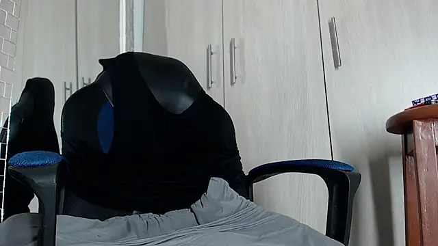 Chat XXX en directo de Nash_fit18