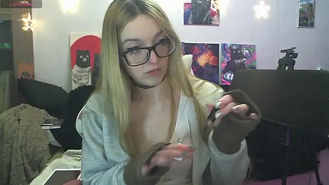 SecretSophia's Live XXX Chat