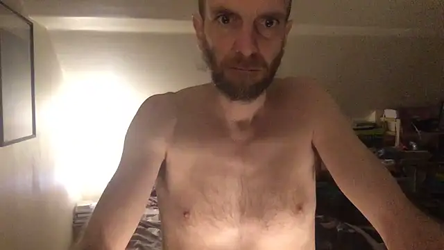 MJG1976 Live XXX-chat