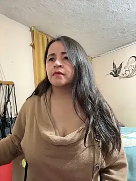 latinfemale Live XXX Chat