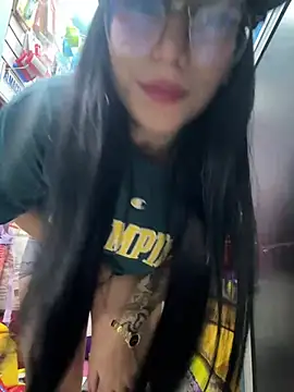 Sembang XXX Secara Langsung Lucy_699