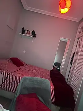 XXX chat uživo modela Crystal_________