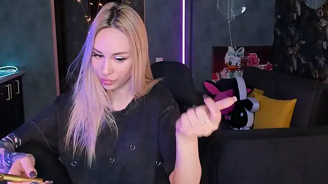 Blckmirrorr 即時 XXX 聊天