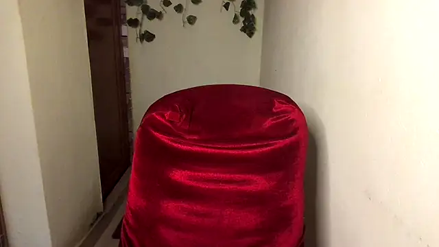 Madhubala01 Live XXX-Chat